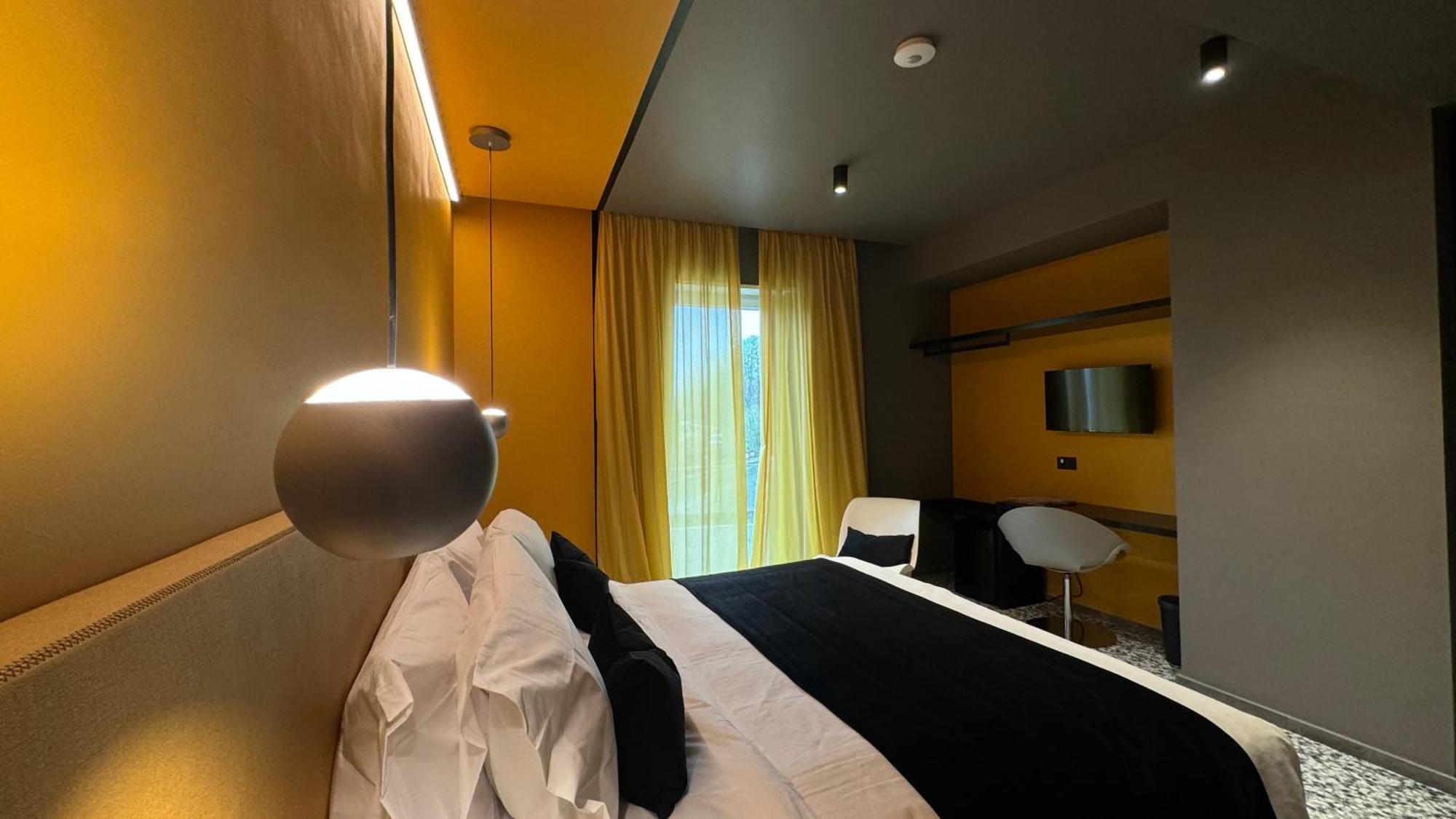 Nola Boutique Hotel Nbh Luaran gambar