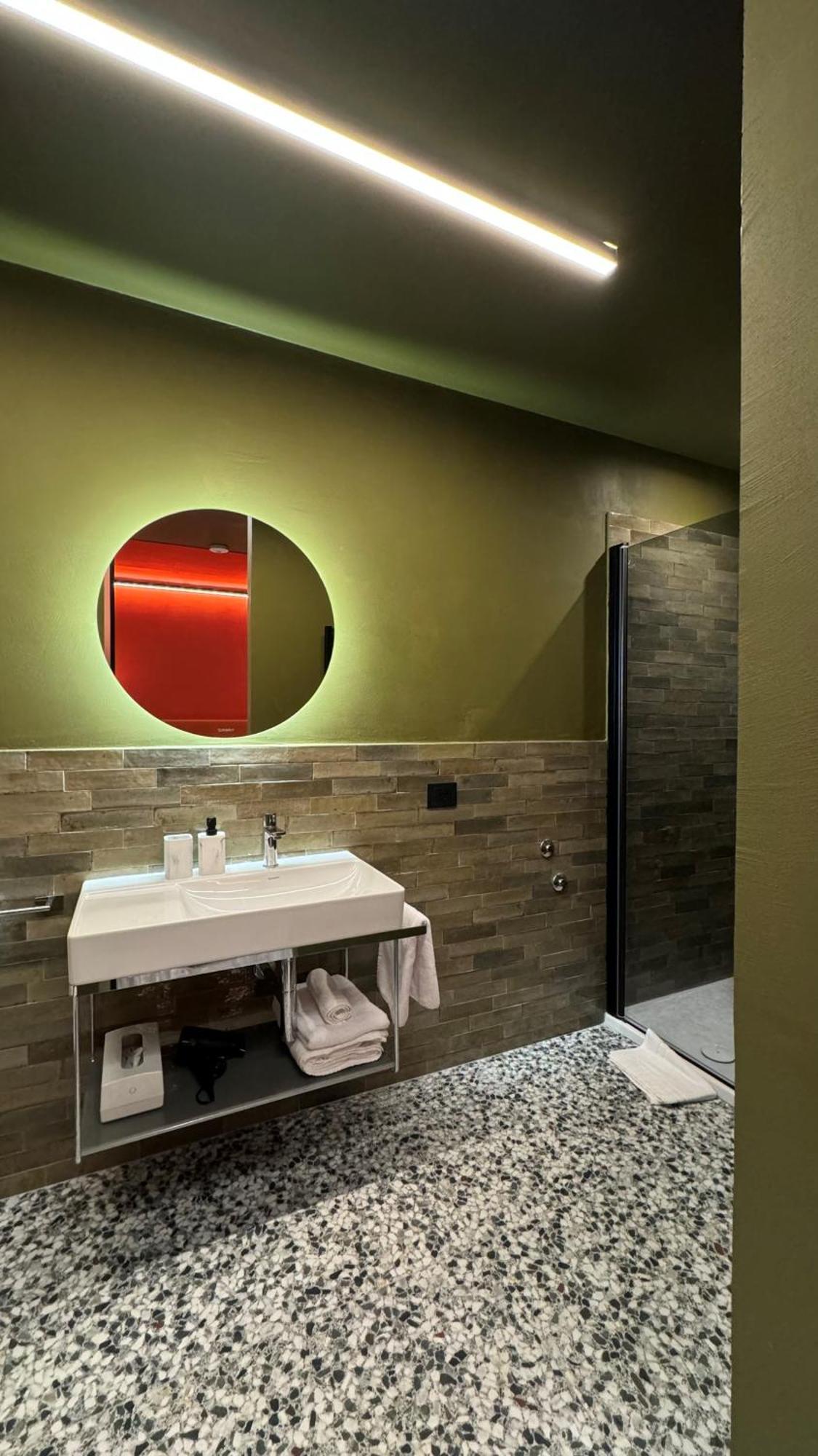 Nola Boutique Hotel Nbh Luaran gambar